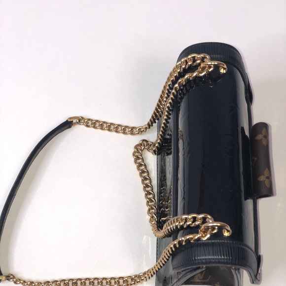 Like new LOUIS VUITTON Vernis Epi Monogram Wynwood - Picture 10 of 13